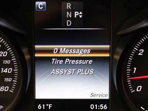 Used 2017 Mercedes-Benz GLC 300 w/ Premium 1 Package image 76