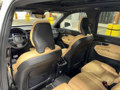 Used 2019 Volvo XC90 T6 Momentum image 30