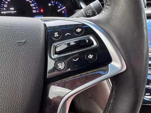 Used 2016 Cadillac XTS Luxury w/ Driver Awareness Package image 11