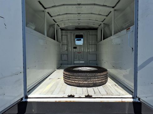 Used 2020 Chevrolet Express 3500 w/ Power Convenience Package image 22