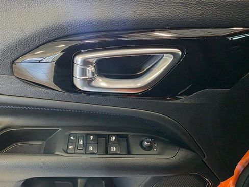 New 2026 Jeep Compass Latitude image 10