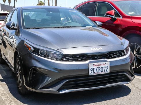 Used 2023 Kia Forte LXS FWD image 16
