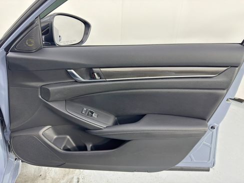 Used 2022 Honda Accord Sport image 39