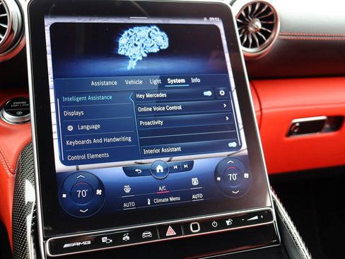 Used 2022 Mercedes-Benz SL 63 AMG 4MATIC image 39