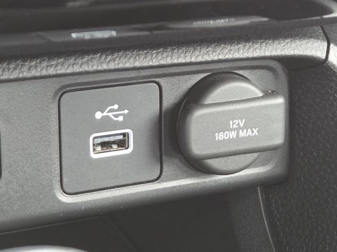 Used 2023 Honda Civic Sport image 8