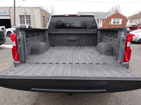 Used 2021 Chevrolet Silverado 1500 Custom w/ LPO, Dark Essentials Package AWD/4WD image 23