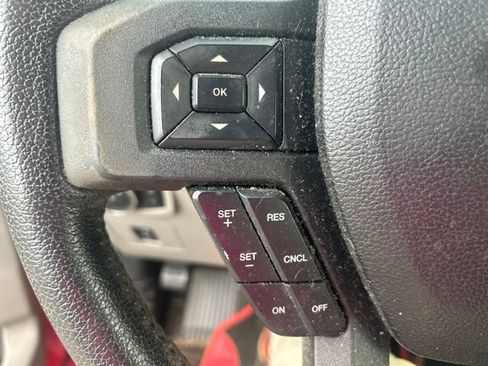 Used 2015 Ford F150 XLT w/ Equipment Group 302A Luxury AWD/4WD image 14
