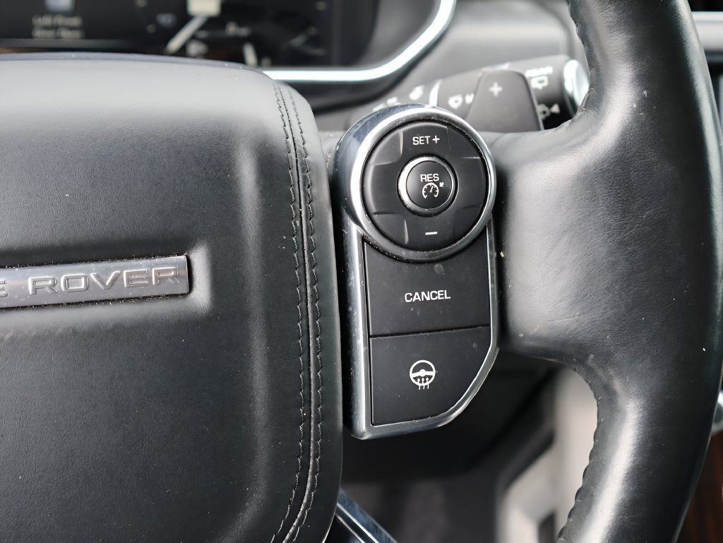 Used 2016 Land Rover Range Rover HSE AWD/4WD image 29