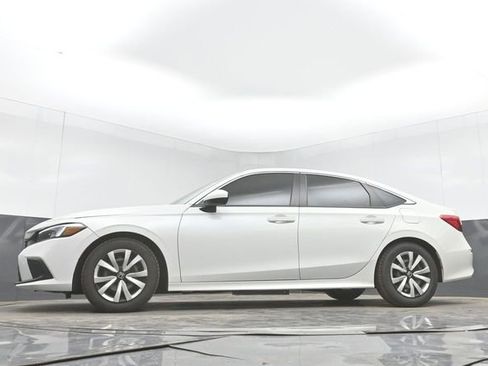 Used 2023 Honda Civic LX image 30