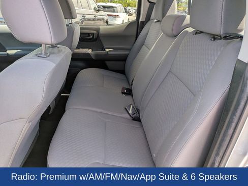 Used 2022 Toyota Tacoma SR5 AWD/4WD image 15
