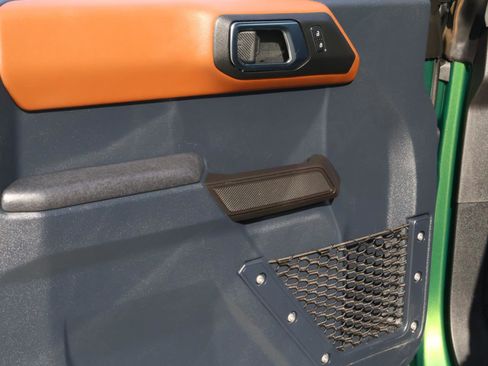 Used 2024 Ford Bronco Outer Banks image 15