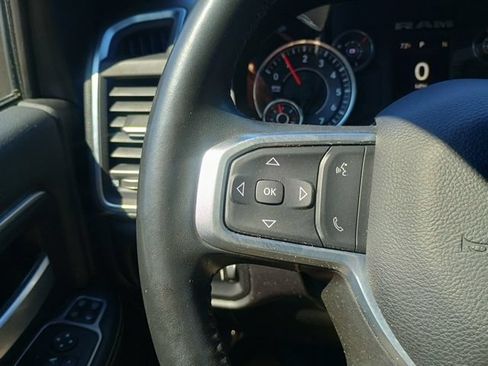 Used 2024 RAM 2500 Big Horn AWD/4WD image 29