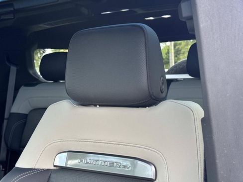 Used 2026 GMC Hummer EV SUV AWD/4WD image 14
