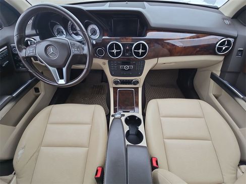 Used 2013 Mercedes-Benz GLK 350 4MATIC image 21