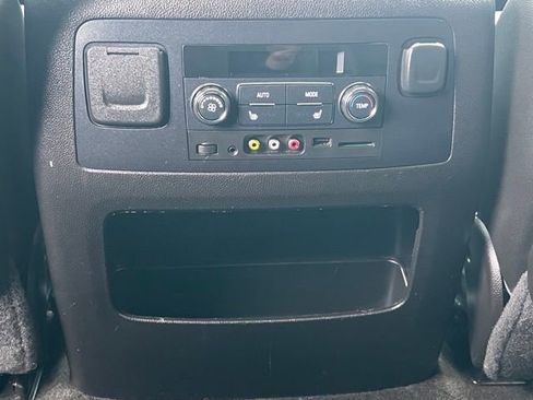 Used 2015 Chevrolet Tahoe LTZ image 19