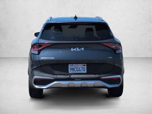 Used 2023 Kia Sportage EX AWD/4WD image 7