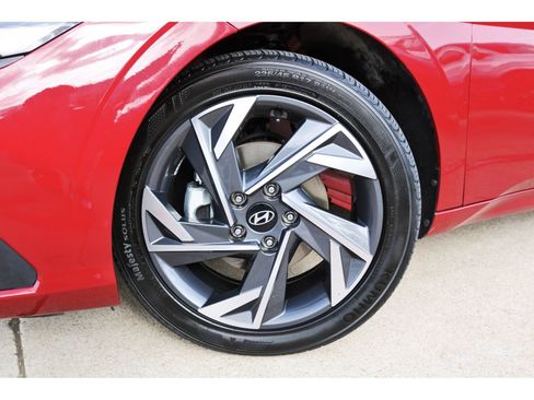 Certified 2025 Hyundai Elantra Sport w/ Cargo Package FWD image 31