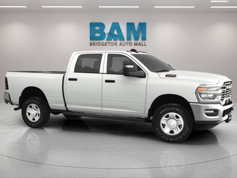 New 2025 RAM 2500 Tradesman image 27