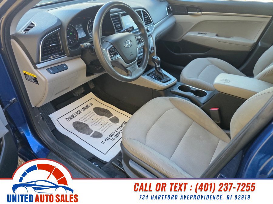 Used 2018 Hyundai Elantra SE w/ SE Connectivity Package 04 FWD image 9