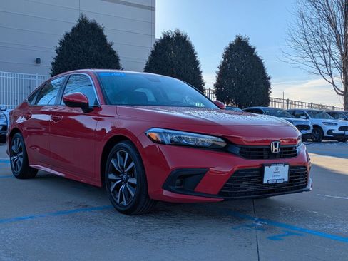 Certified 2023 Honda Civic EX image 4