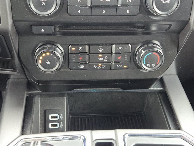 Used 2018 Ford F150 XLT w/ Equipment Group 302A Luxury AWD/4WD image 26
