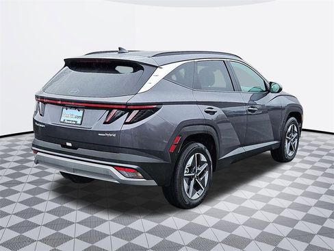 Certified 2025 Hyundai Tucson SEL image 6