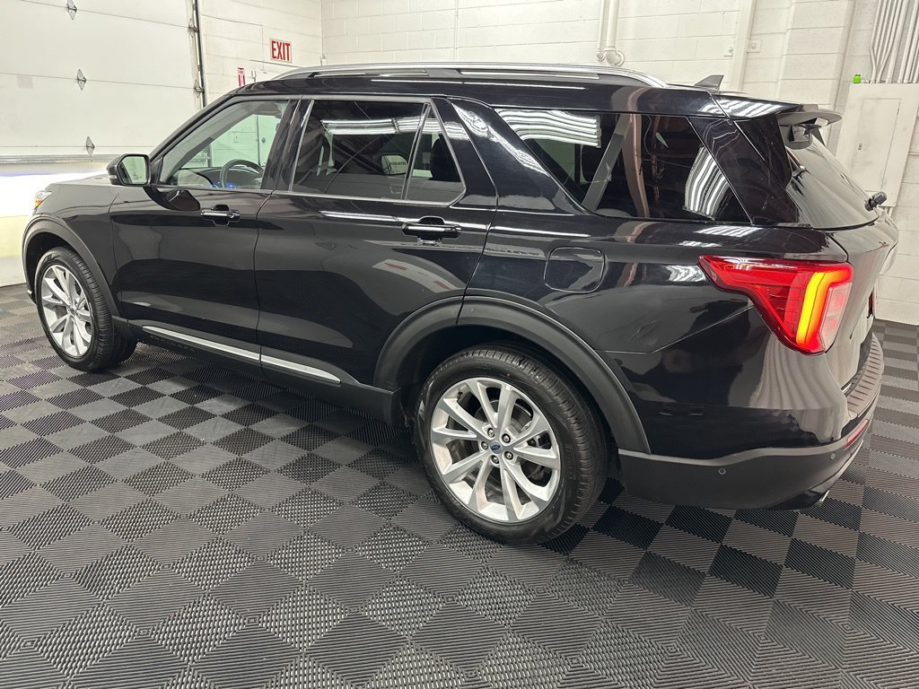 Used 2024 Ford Explorer Platinum w/ Technology Package AWD/4WD image 6