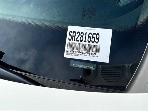 Used 2025 Mercedes-Benz C 300 Sedan image 21