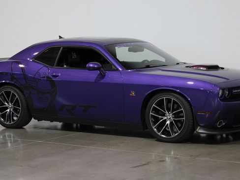 Used 2016 Dodge Challenger R/T Scat Pack image 14