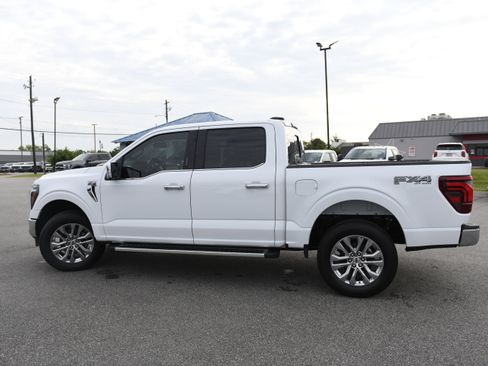 New 2026 Ford F150 Lariat w/ Equipment Group 501A Mid AWD/4WD image 8