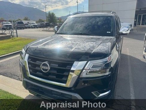 Used 2021 Nissan Armada Platinum w/ Captain's Chairs Package AWD/4WD image 10