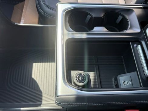 New 2026 Ford Expedition Platinum AWD/4WD image 24