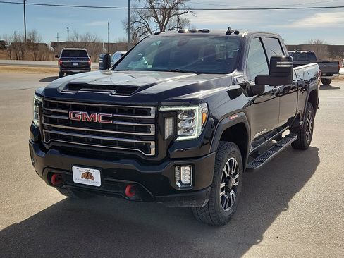 Used 2023 GMC Sierra 2500 AT4 w/ AT4 Premium Plus Package image 1