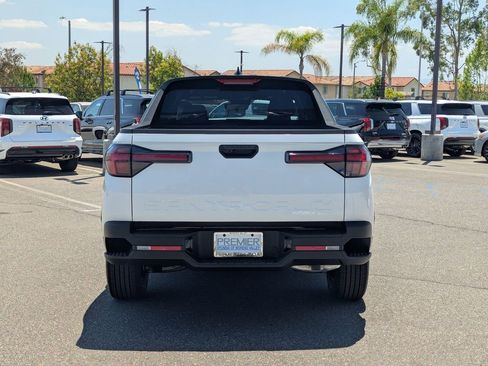 New 2025 Hyundai Santa Cruz SE image 5