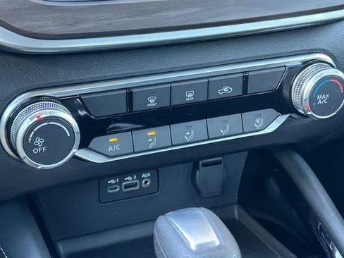 Used 2023 Nissan Altima 2.5 SV image 25