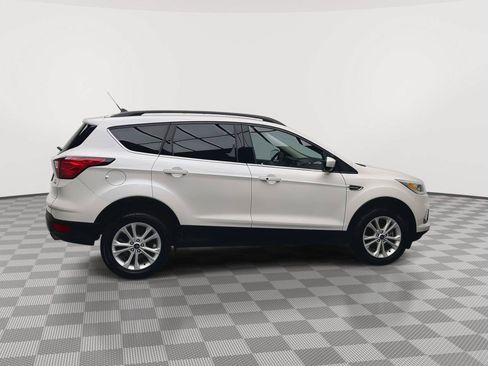 Used 2019 Ford Escape SEL AWD/4WD image 38