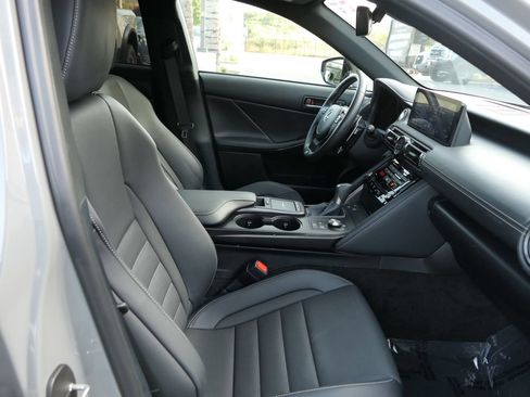 Used 2025 Lexus IS 350 F Sport w/ Navigation Package RWD image 32