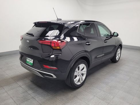 Used 2024 Buick Encore GX Preferred FWD image 9