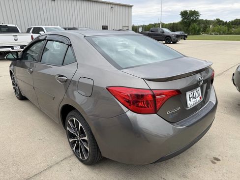 Used 2017 Toyota Corolla SE w/ Body Protection Package FWD image 4