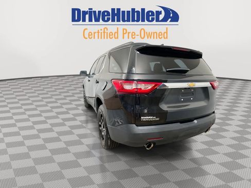Used 2021 Chevrolet Traverse LT image 6