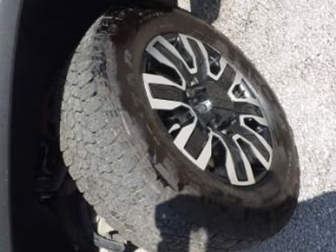 Used 2021 Chevrolet Silverado 2500 High Country image 24