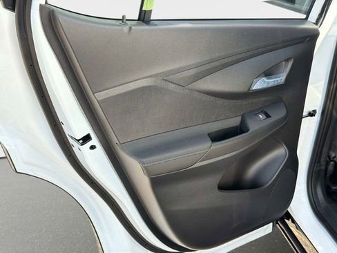 New 2026 Buick Envista Sport Touring w/ Convenience I Package FWD image 11