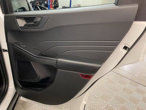 Used 2023 Ford Escape Active image 15