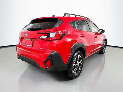 Used 2024 Subaru Crosstrek 2.0i Premium image 4