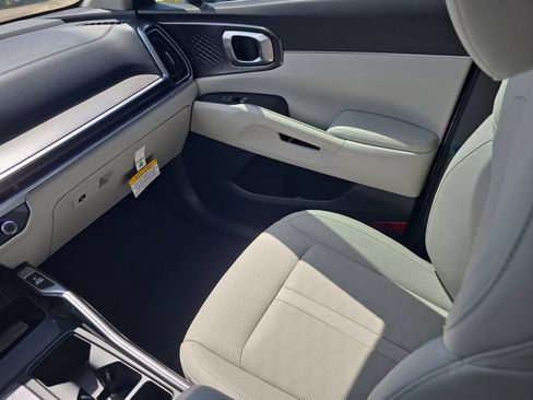 New 2026 Kia Sorento EX FWD image 16