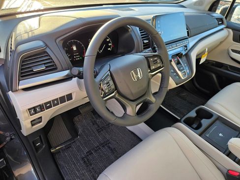 New 2026 Honda Odyssey EX-L image 18