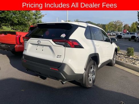 Used 2025 Toyota RAV4 XLE w/ Convenience Package AWD/4WD image 7