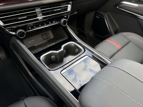 Used 2024 Chevrolet Traverse RS w/ LPO, Floor Liner Package image 35