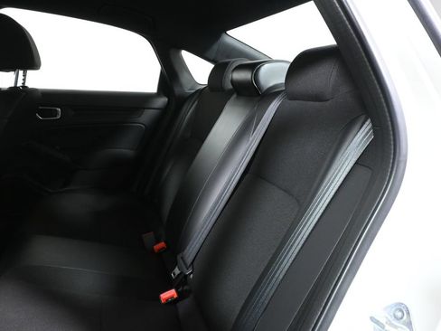 Used 2023 Honda Civic Sport image 4