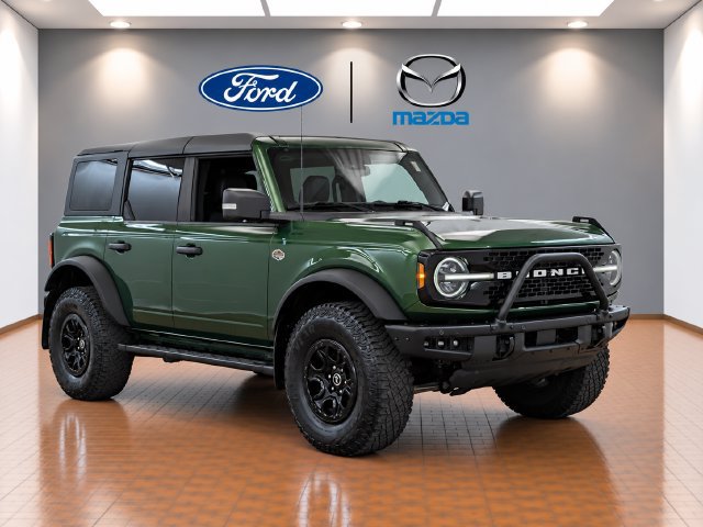 Certified 2023 Ford Bronco Wildtrak AWD/4WD image 1
